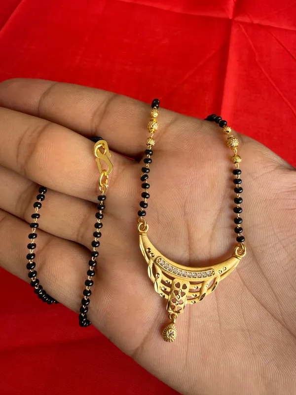 Gold_Tone_Black_Beaded_Mangalsutra_Necklace_For_Women