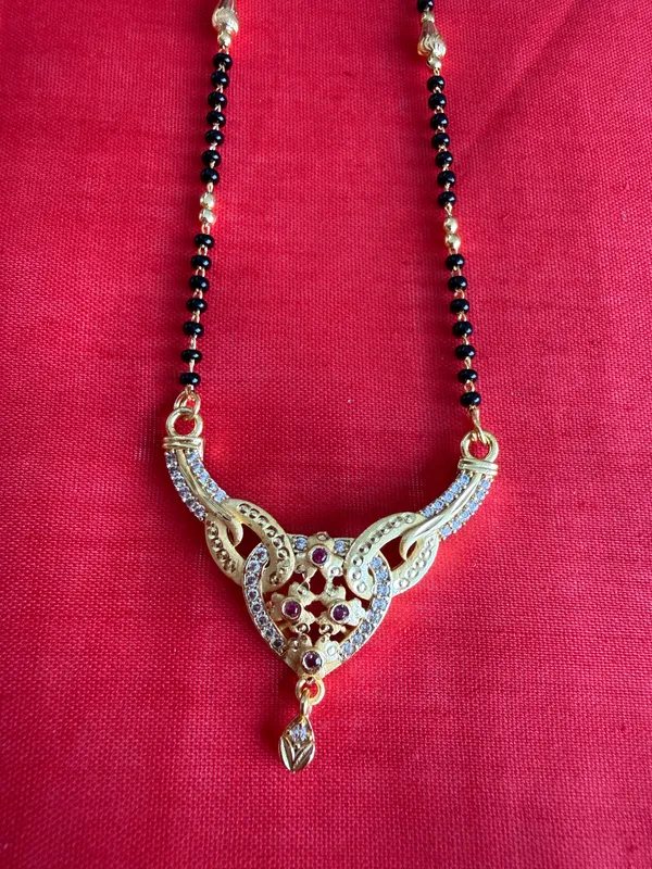 Gold_Tone_Traditional_Mangalsutra_Necklace_For_Women