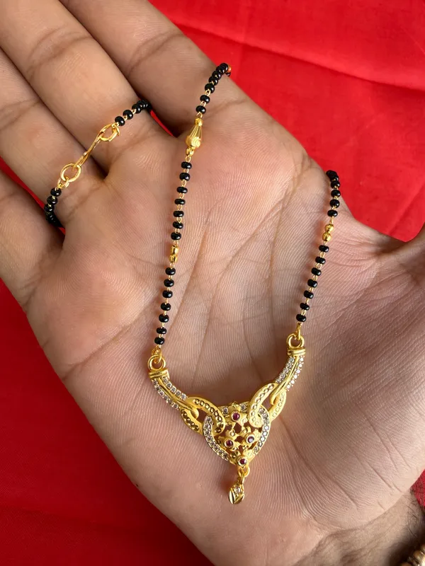 Gold_Tone_Traditional_Mangalsutra_Necklace_For_Women