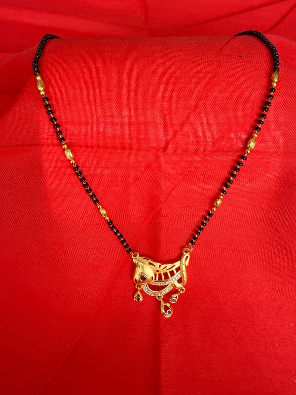Gold_Tone_Traditional_Mangalsutra_Necklace_For_Women