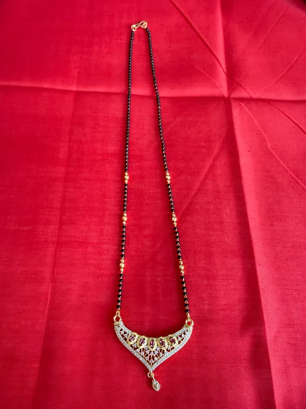 Gold_Tone_Stone_Studded_Mangalsutra_Necklace_For_Women
