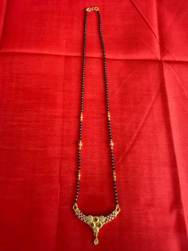 Gold_Tone_Black_Beaded_Mangalsutra_Necklace_For_Women