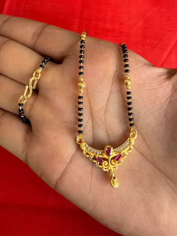 Black_Beaded_Gold_Tone_Mangalsutra_Necklace_For_Women