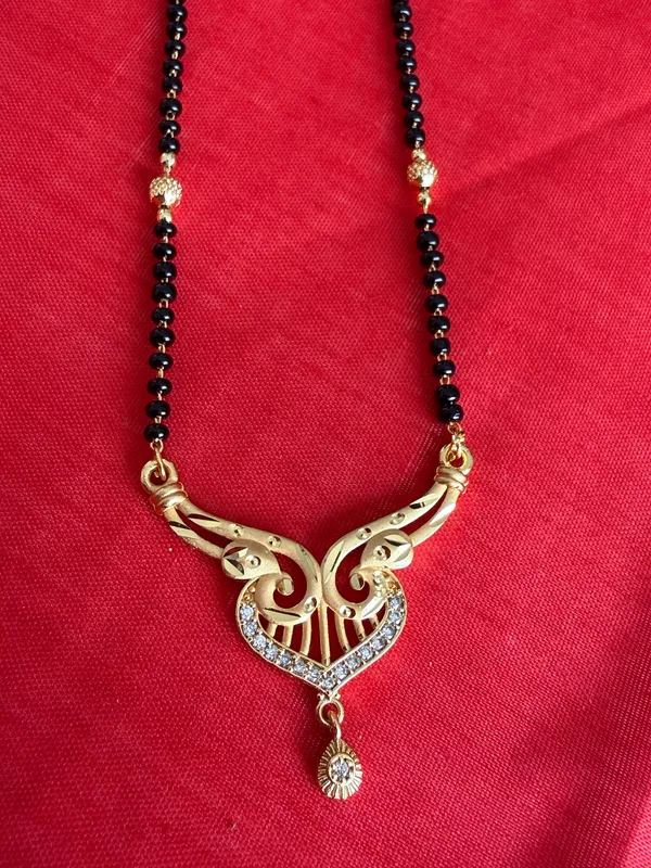Gold_Tone_Traditional_Mangalsutra_Necklace_For_Women