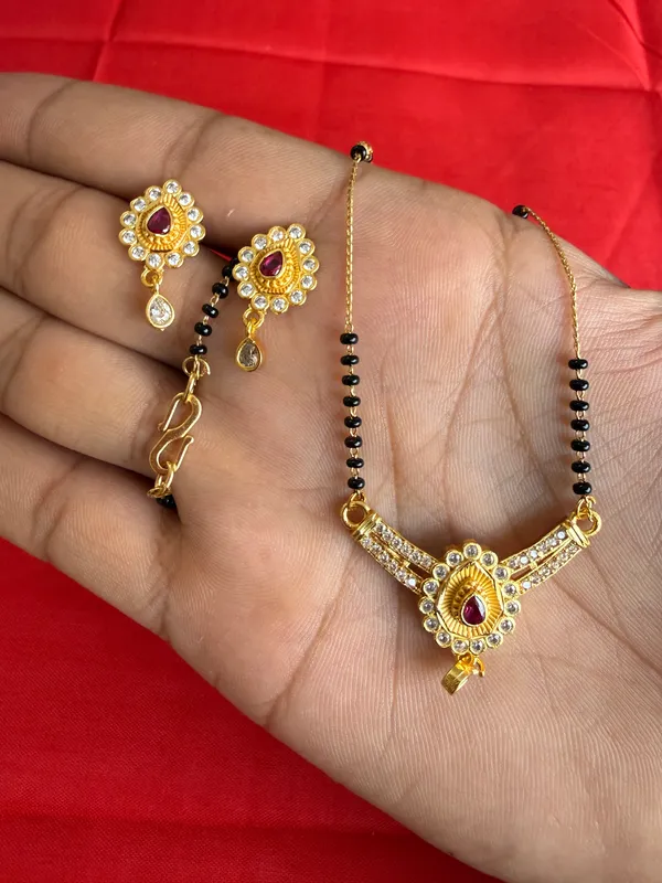 Gold_Tone_Stone_Studded_Mangalsutra_Set_For_Women