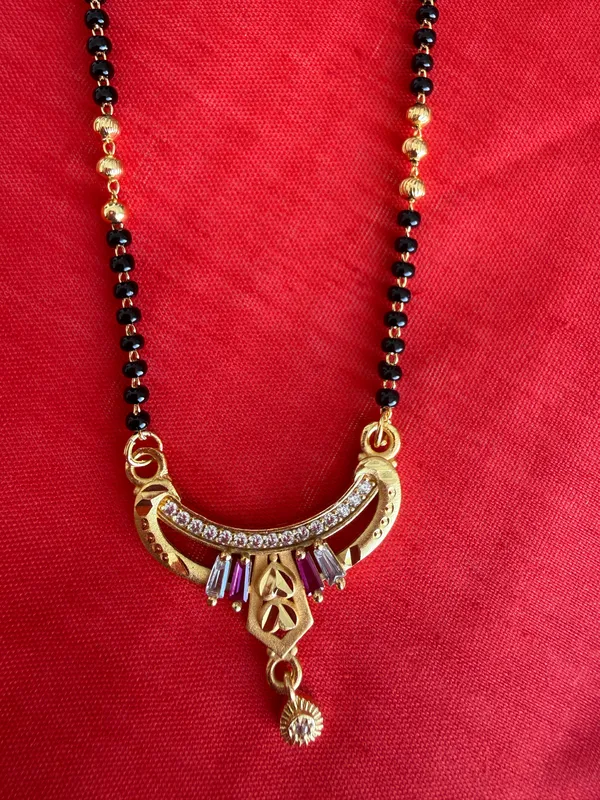 Black_Beaded_Gold_Tone_Mangalsutra_Necklace_For_Women