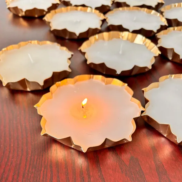 Wax_Lotus_Shape_Tealight_Candles