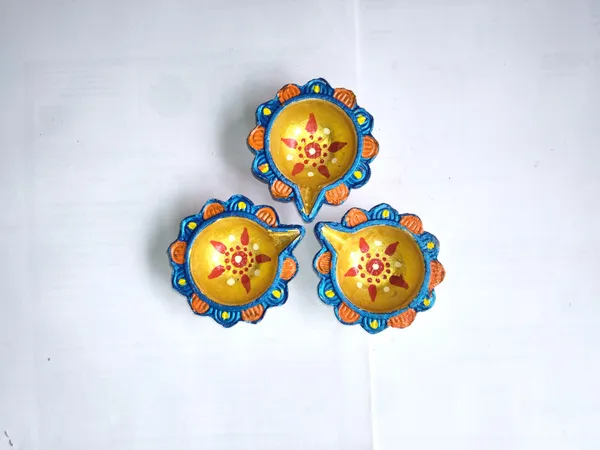 Terracotta_Festive_Floral_Painted_Diya_Set_of_6