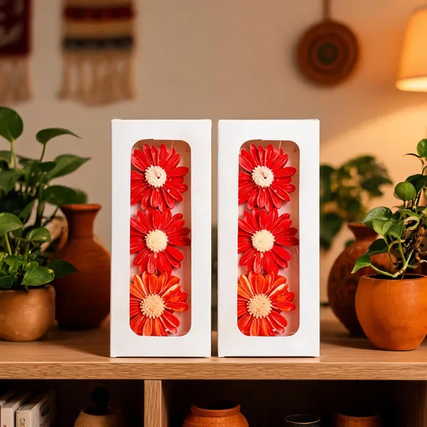 Wax_Red_Daisy_Flower_Decorative_Candle_Set_Of_4_|_Pack_Of_2