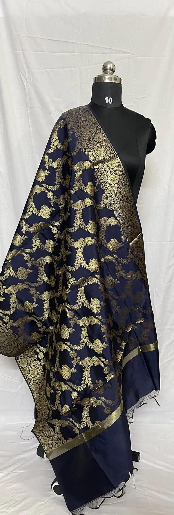 Mamta_Matching_Centre-dupattaBanarasi_Silk