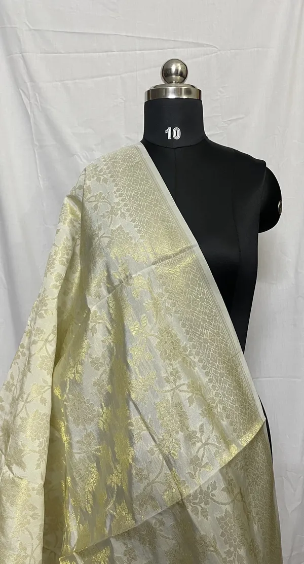 Mamta_Matching_Centre-dupattaBanarasi_Silk