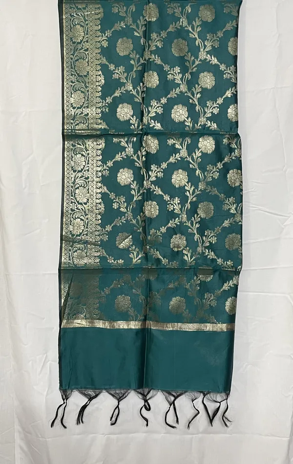 Mamta_Matching_Centre-dupattaBanarasi_Silk_
