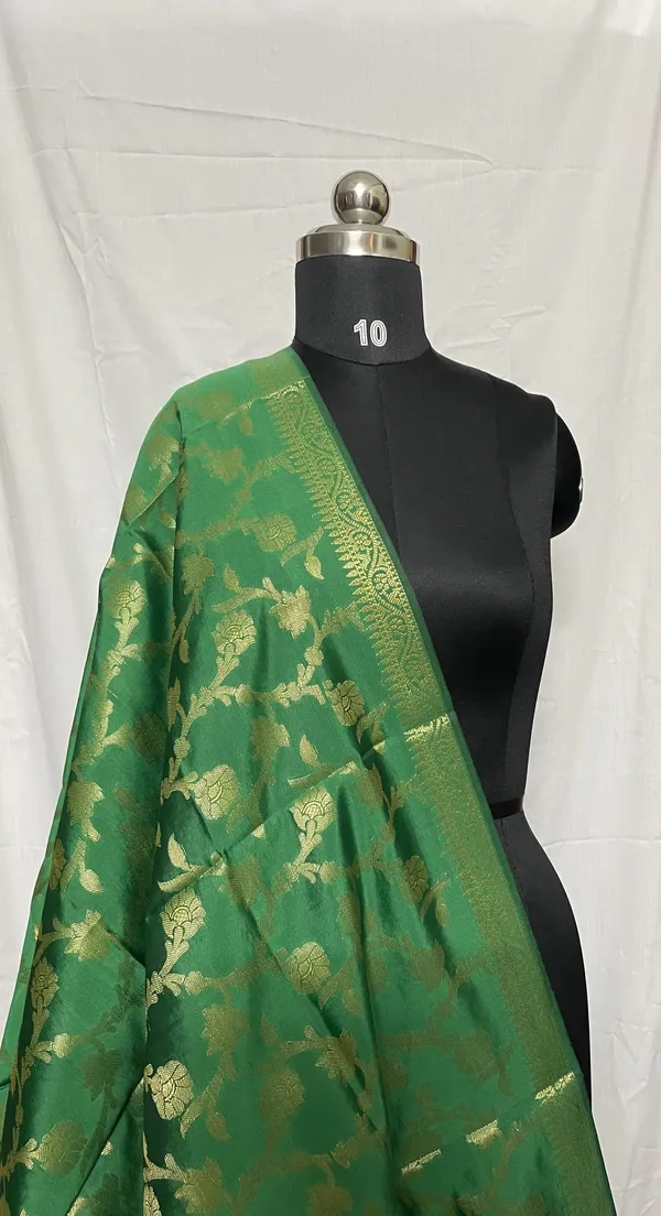 Mamta_Matching_Centre-dupattaBanarasi_Silk