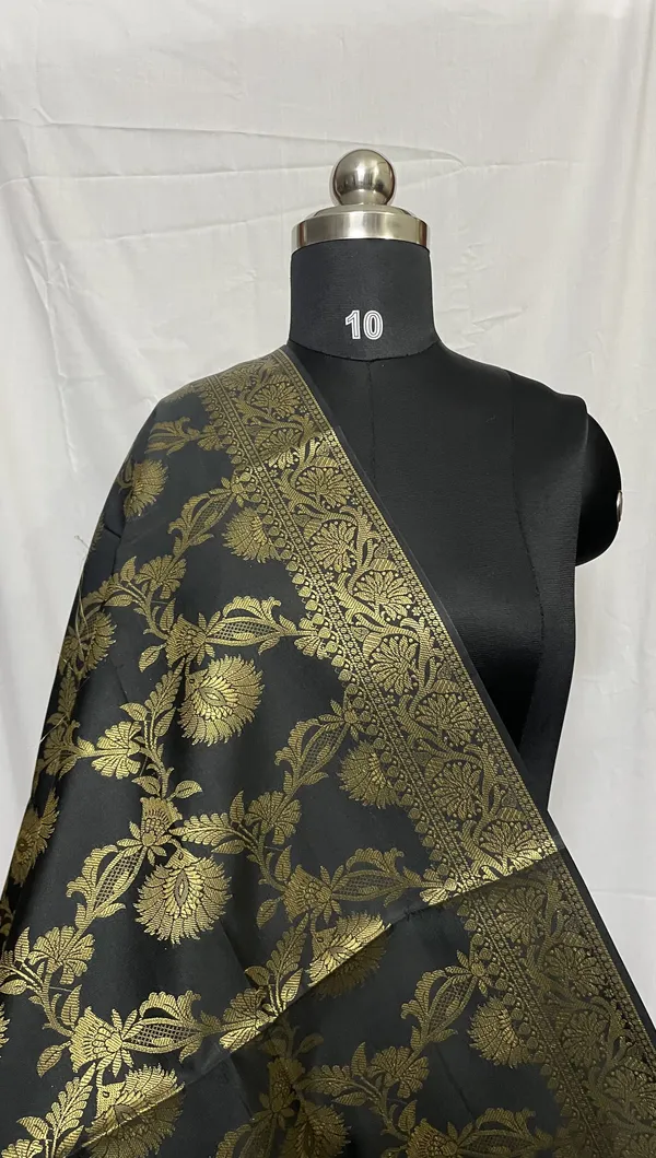 Mamta_Matching_Centre-dupattaBanarasi_Silk