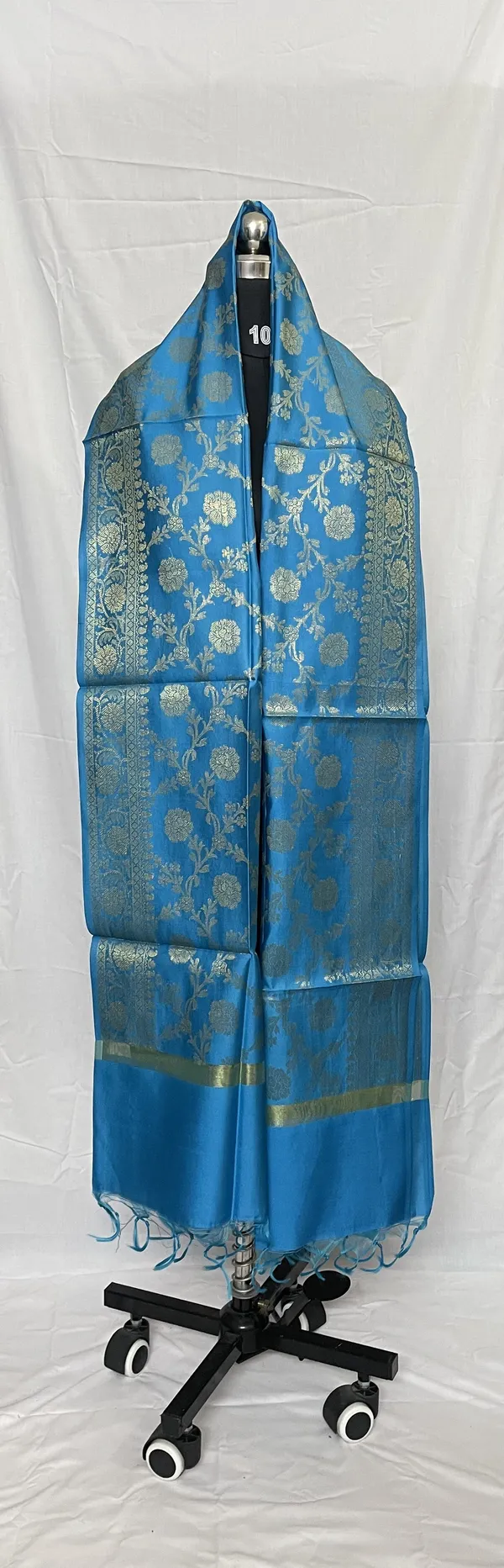 Mamta_Matching_Centre-dupattaBanarasi_Silk