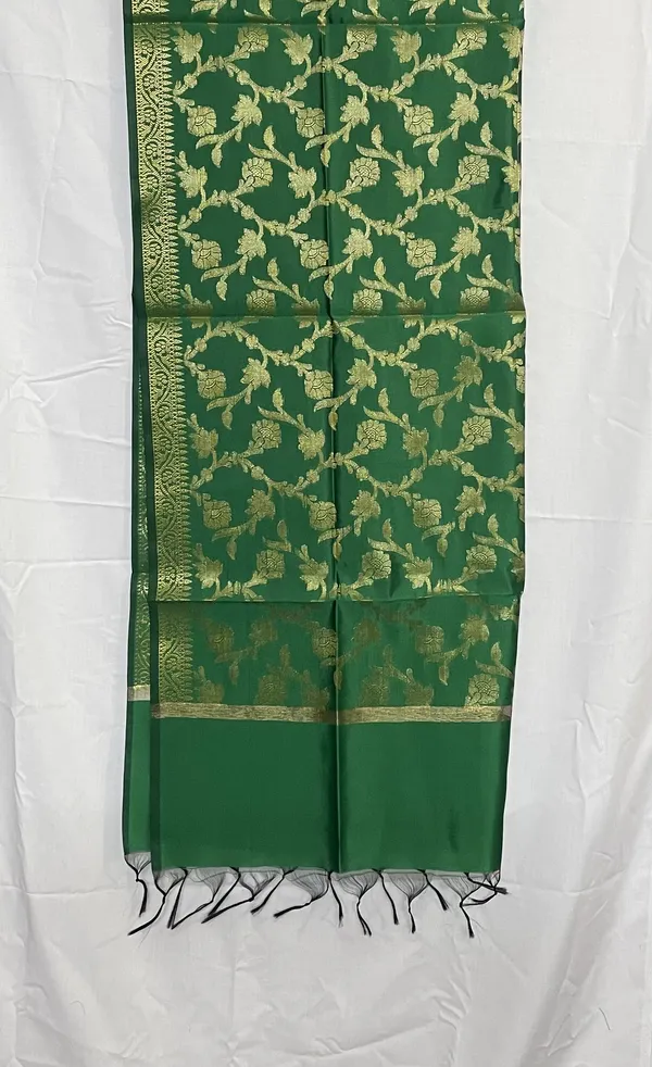 Mamta_Matching_Centre-dupattaBanarasi_Silk