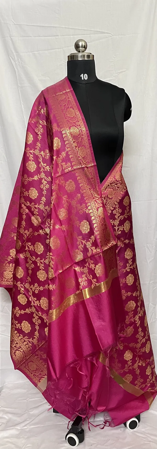 Mamta_Matching_Centre-dupattaBanarasi_Silk