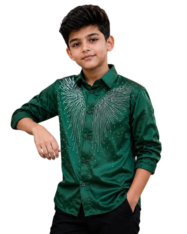 Men_S_Full_Sleeve_Cotton_Blend_Casual_Shirt_With_Rhinestone_Wing_Design