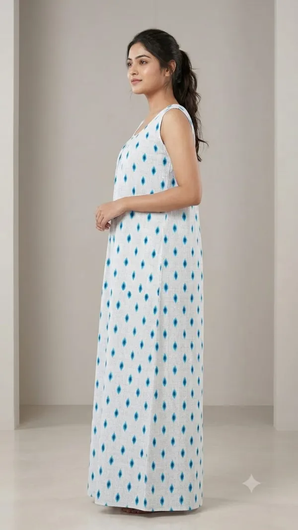 White_Polyester_Maxi_Dress_For_Women