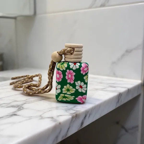 Nature'S_Harvest_Floral_Wooden_Cap_Hanging_Car_Perfume