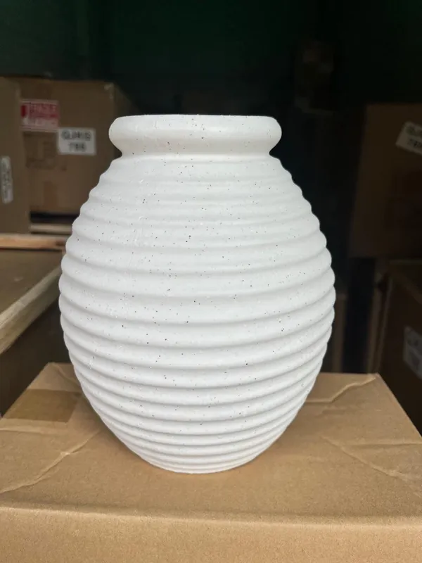 Ceramic_Contemporary_Ribbed_Decorative_Vase