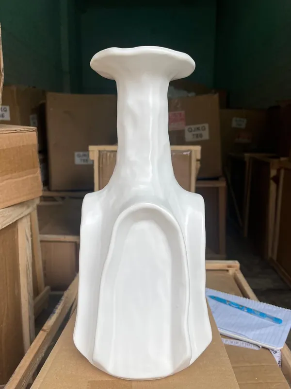 Ceramic_Abstract_Flared_White_Decorative_Vase