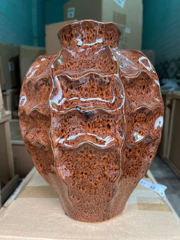 Ceramic_Sculptural_Wood-Grain_Rust_Brown_Vase