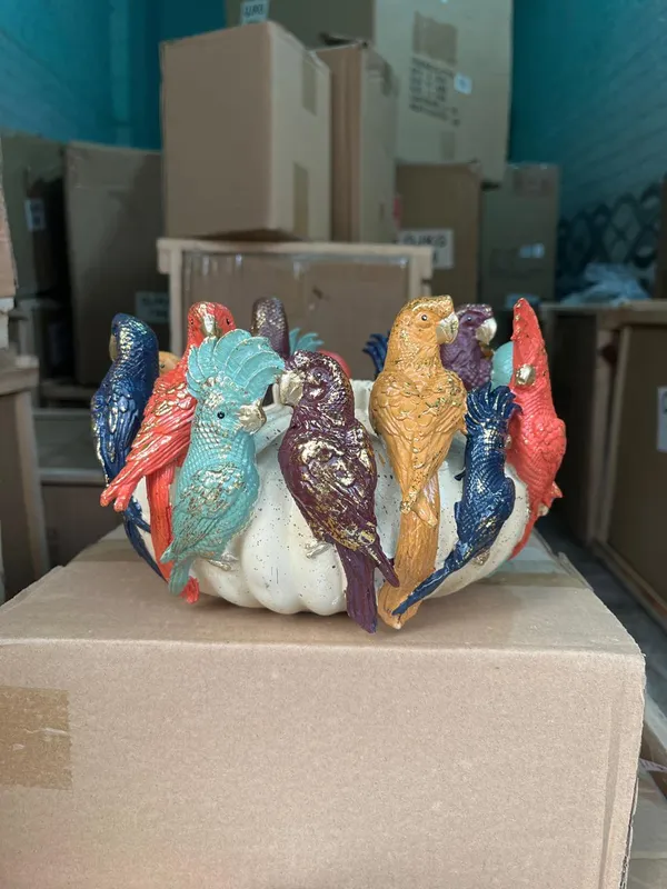 Ceramic_Multicolour_Parrot_Figurine_Bird_Bowl