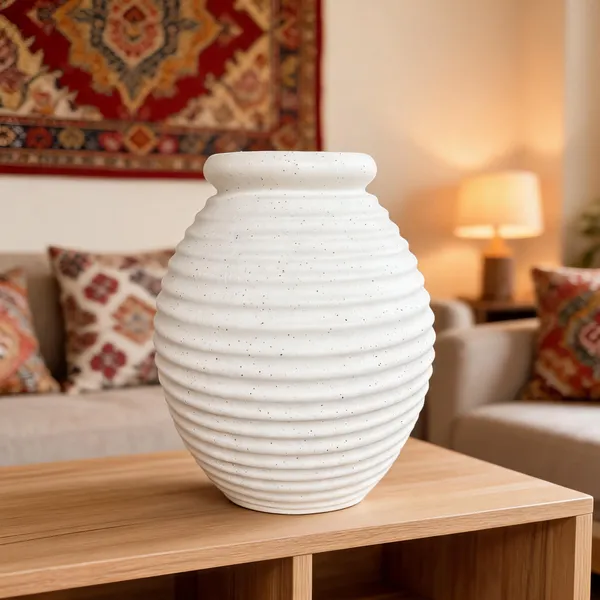Ceramic_Contemporary_Ribbed_Decorative_Vase