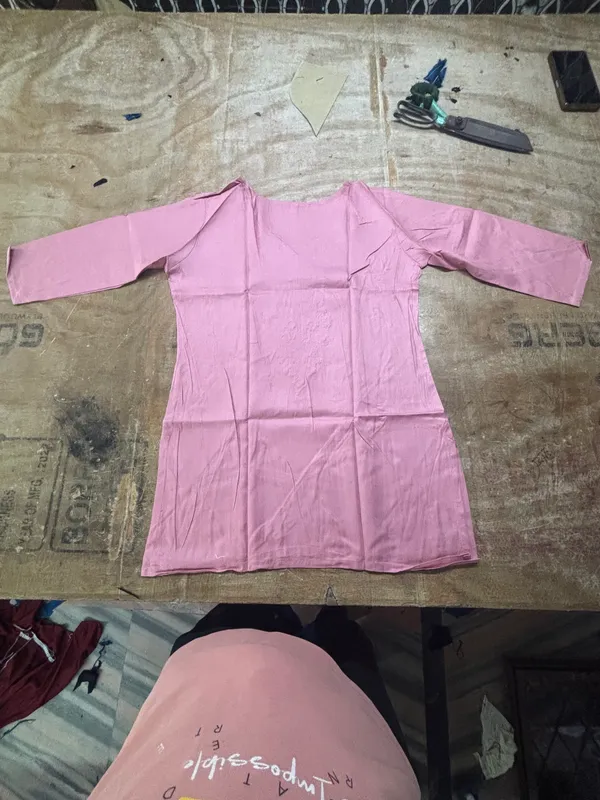 Light_Pink_60%_Cotton,_40%_Polyester_Premium_Straight_Kurta_For_Women