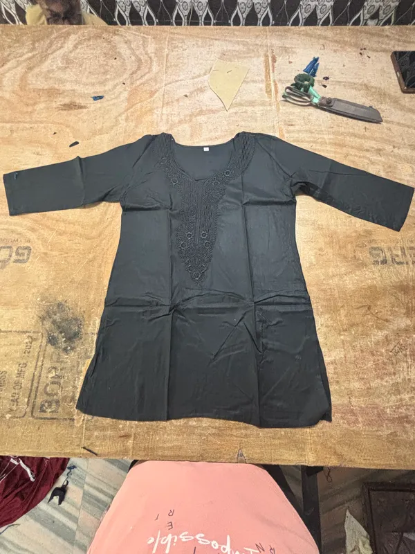 Black_60%_Cotton,_40%_Polyester_Premium_Straight_Kurta_For_Women