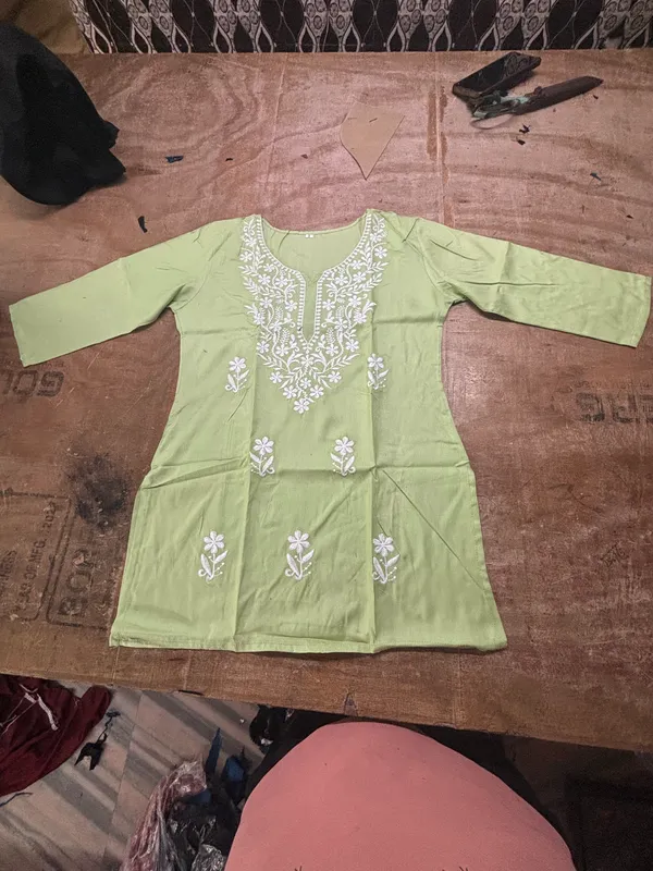 Pista_Green_60%_Cotton,_40%_Polyester_Premium_Straight_Kurta_For_Women