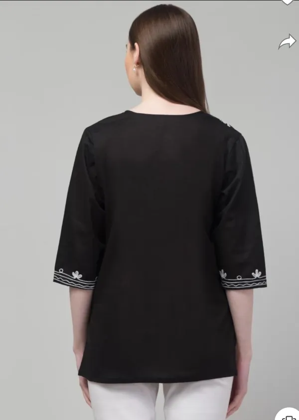 Black_60%_Cotton,_40%_Polyester_Premium_Straight_Kurta_For_Women