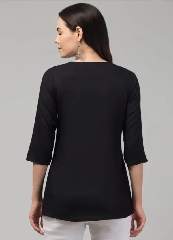 Black_60%_Cotton,_40%_Polyester_Premium_Kurta_For_Women