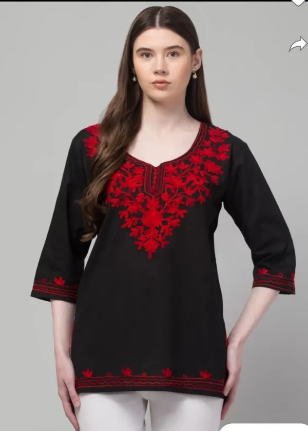 Black_60%_Cotton,_40%_Polyester_Premium_Straight_Kurta_For_Women