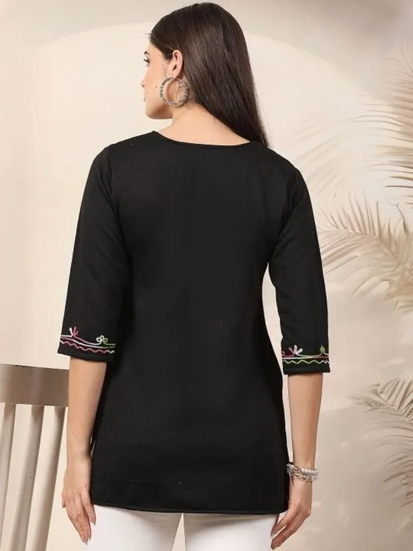 Black_Wool_Premium_Straight_Kurta_For_Women