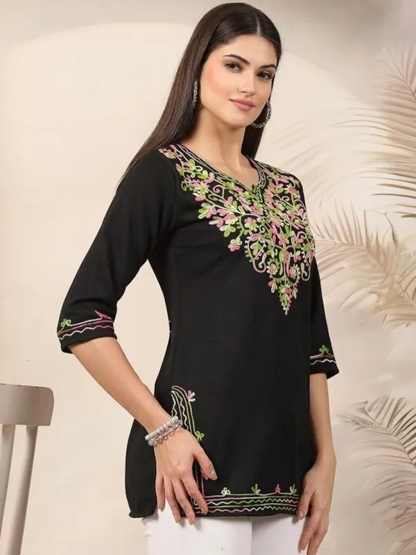 Black_Wool_Premium_Straight_Kurta_For_Women