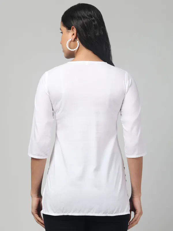 White_Viscose_Rayon_Premium_Straight_Kurta_For_Women