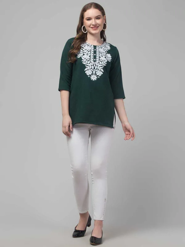 Karigari_collection_Women_Embroidered_Kurta_(Green)