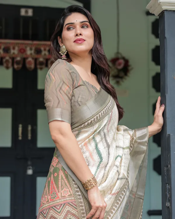 Beige_Linen_Cotton_Geometric_Print_Saree_With_Blouse_For_Women