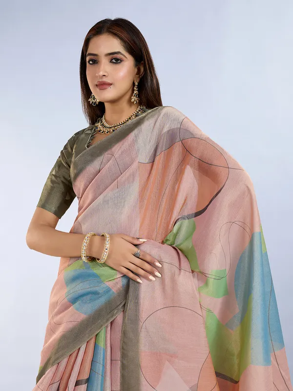 Peach_Cotton_Abstract_Geometric_Print_Saree_With_Blouse_For_Women