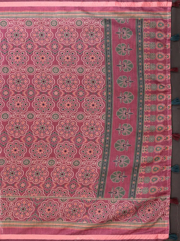 Pink_Chanderi_Cotton_Floral_Print_Saree_With_Blouse_For_Women