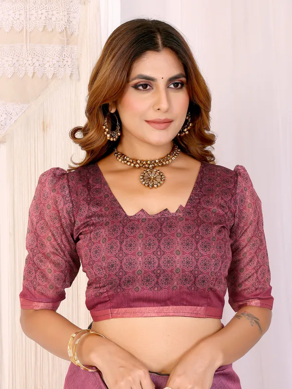 Pink_Chanderi_Cotton_Floral_Print_Saree_With_Blouse_For_Women