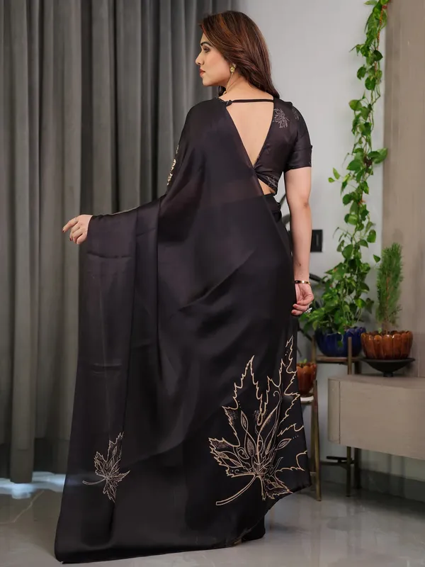 Black_Satin_Floral_Branch_Print_Saree_With_Blouse_For_Women