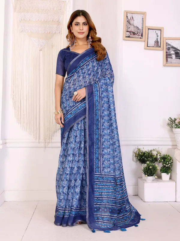 Blue_Chanderi_Cotton_Floral_Print_Saree_With_Blouse_For_Women
