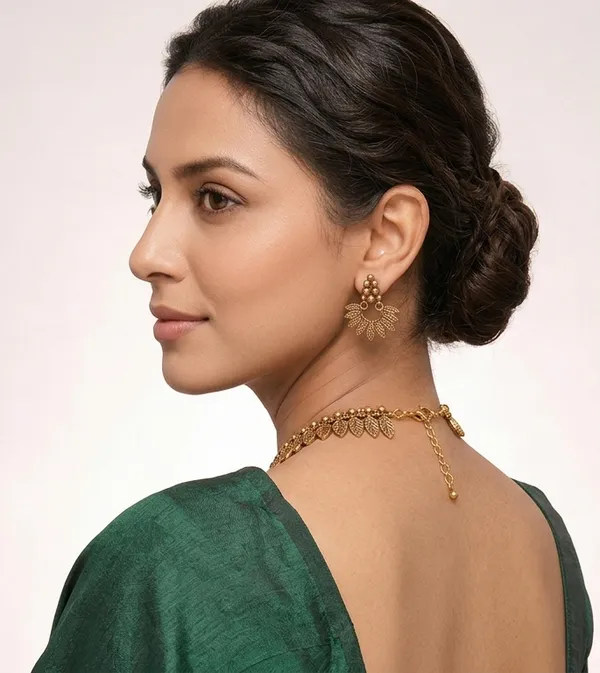Gold_Plated_Antique_Leaf_Motif_Jewellery_Set_For_Women