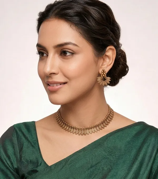 Gold_Plated_Antique_Leaf_Motif_Jewellery_Set_For_Women