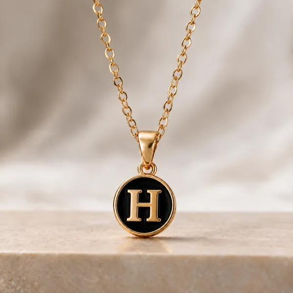 Alphabet_Locket_Necklace_With_Chain_Letter_H