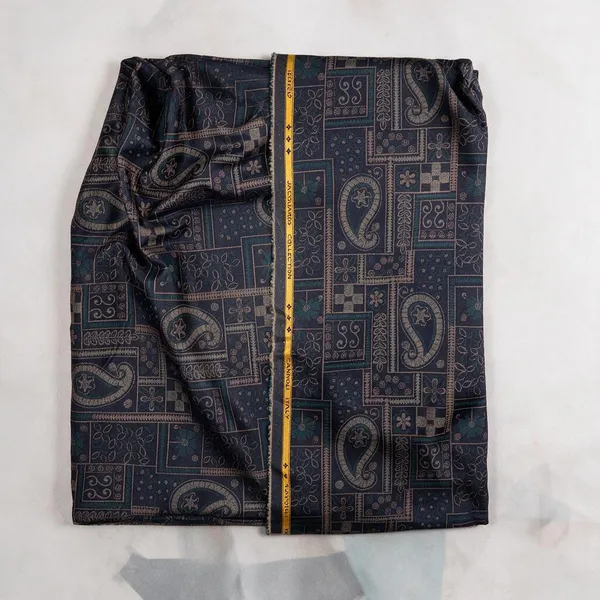 Navy_Giza_Cotton_Unstitched_Fabric_For_Men