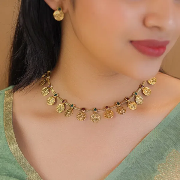 Gold_Tone_Traditional_Coin_Necklace_Set_For_Women